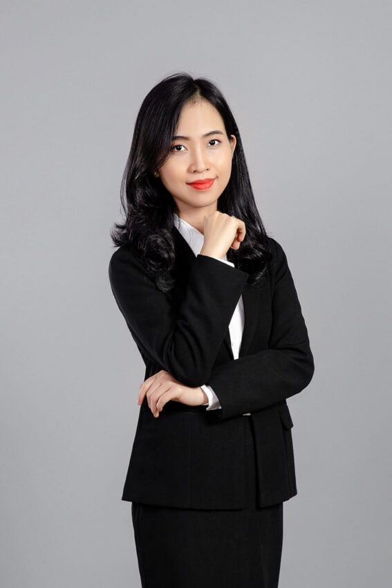 Chị Hiền